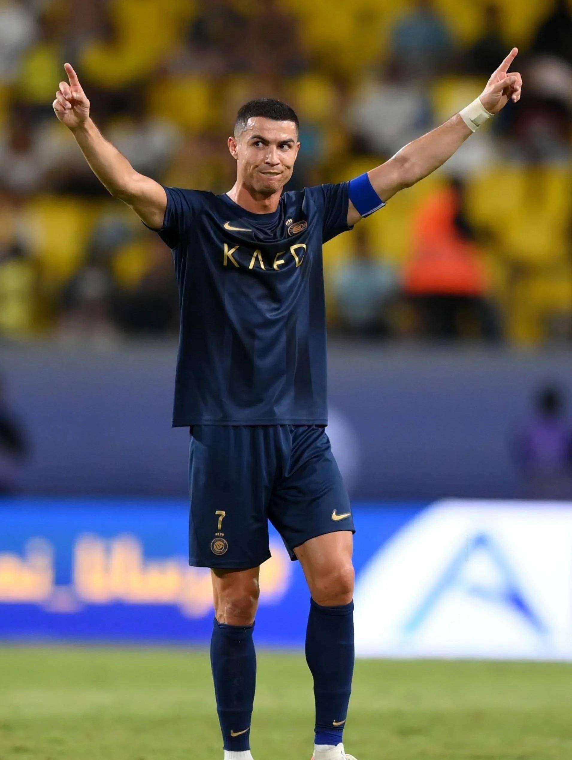 库尔图瓦社媒：非常失望，不要浪费时间懊悔，振作起来（库尔图瓦社媒发声：虽失望，别陷悔恨，重整旗鼓）