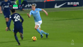 半场战报：沃尔夫斯堡1-1弗赖堡，佩契诺维奇，菲利普-特罗伊破门（上半场结束：沃尔夫斯堡1-1弗赖堡，佩契诺维奇与菲利普-特罗伊各入一球）