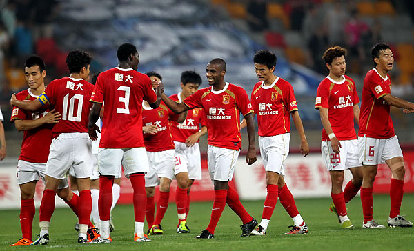 NBA球员数据榜：字母哥得分继续领先,（NBA球员数据排行：字母哥得分仍领跑）