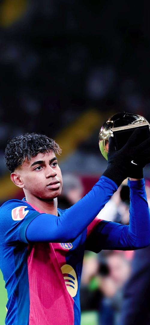 未能与武磊同场竞技，梅伦多夏窗加盟球队，13场贡献1球1助攻（与武磊错过同场，梅伦多夏窗来投，13战1球1助）