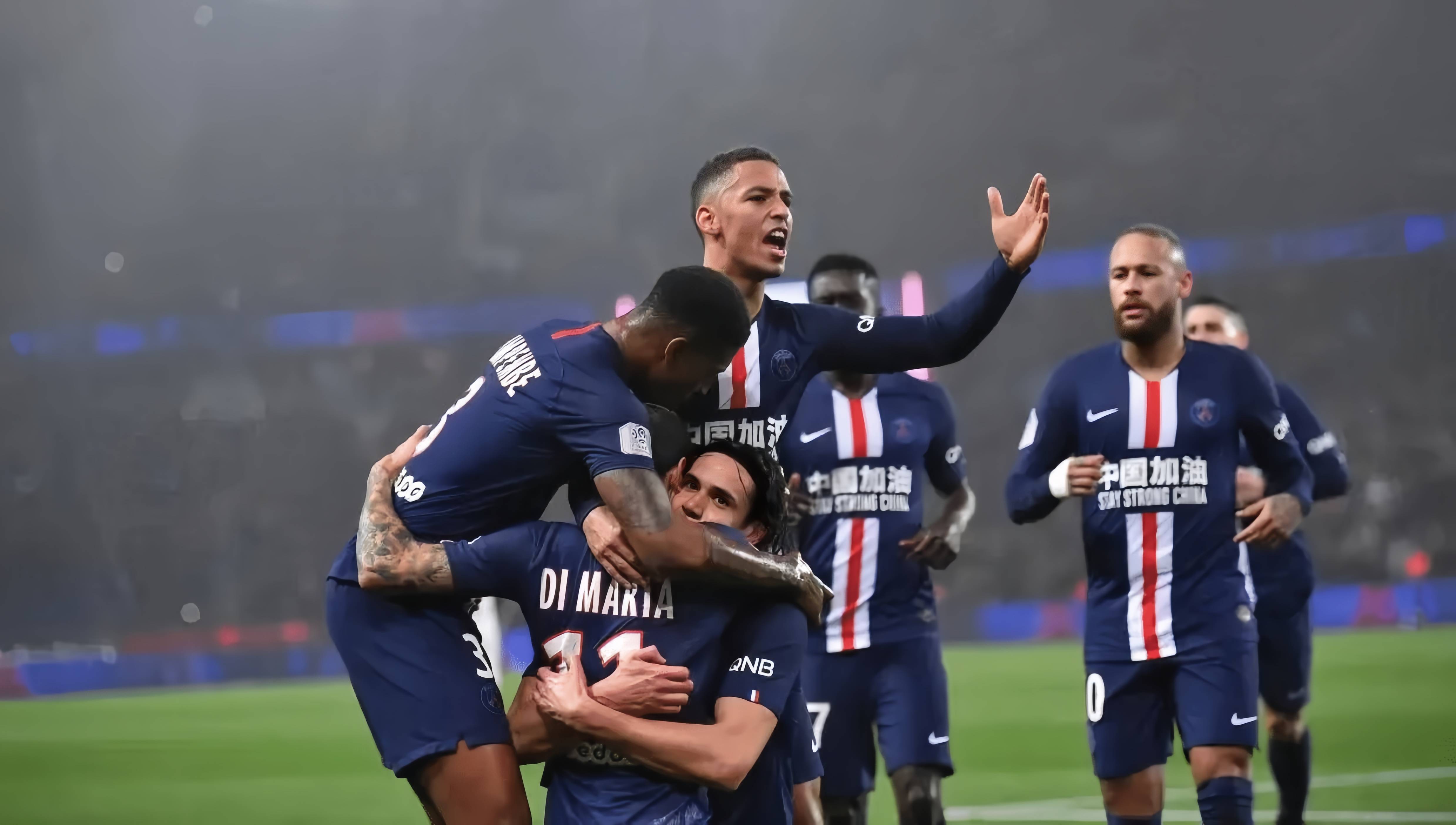 本-福斯特：库尼亚太出众了，他和B费这样的球员带领球队前进（本-福斯特盛赞库尼亚：光芒四射，他与B费等核心正推动球队前进）